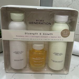 BCBGeneration Strength & Growth Hair Care Set - White and Gold